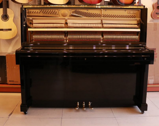 Mẫu đàn Upright Piano KAWAI BL51 