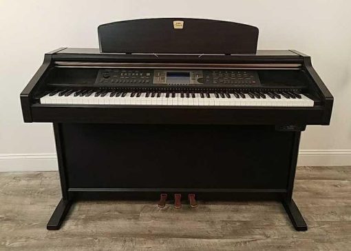 Yamaha CVP 205 (R)