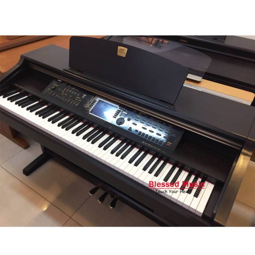 YAMAHA CVP 204