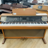 Yamaha Cvp 303 C