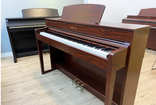 Đàn piano điện YAMAHA CLP-545b tại Nhạc cụ Hồng Nhân